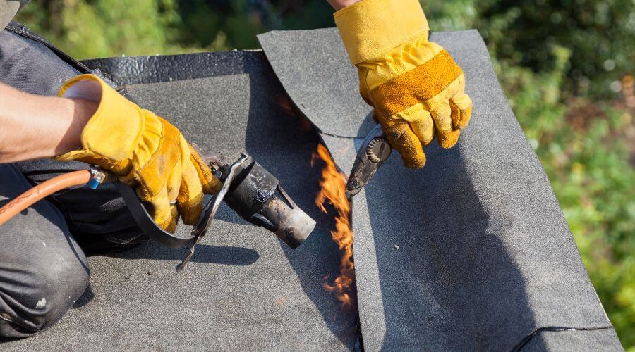 Professional residential roofers in Chisholm, MN